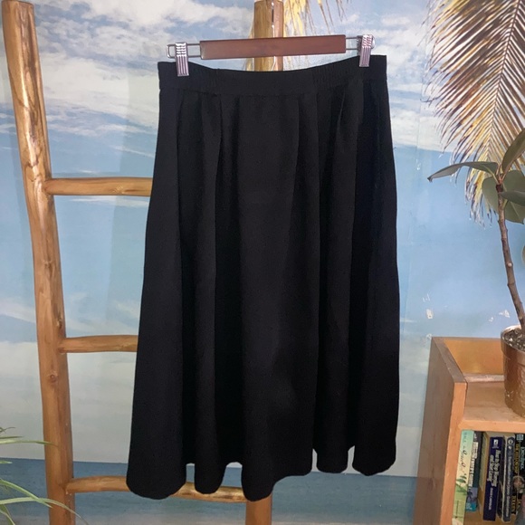 Down East Black Midi Skirt - Picture 2 of 4